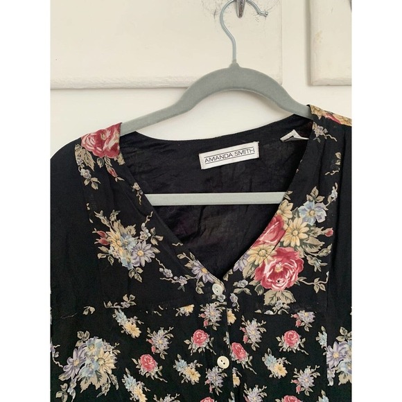 Amanda Smith‎ Size Small Black Floral Vintage Short Sleeve Women's Tops - Picture 4 of 6
